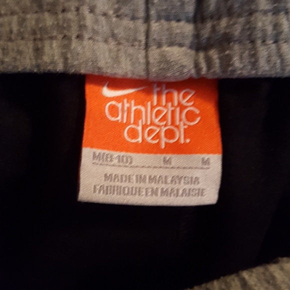 Nike Capri pants - Picture 3 of 4